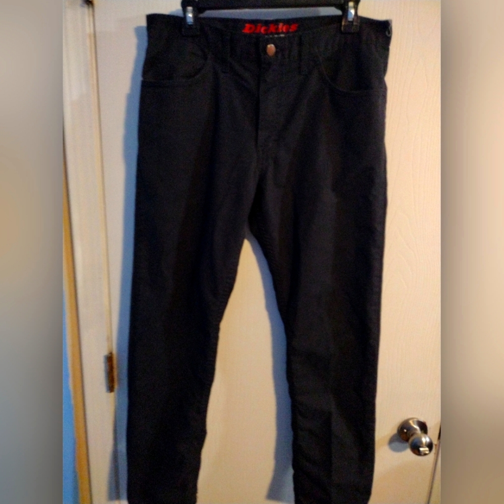 Dickies, Size 32W/30L, Slim Tapered Black Pants
